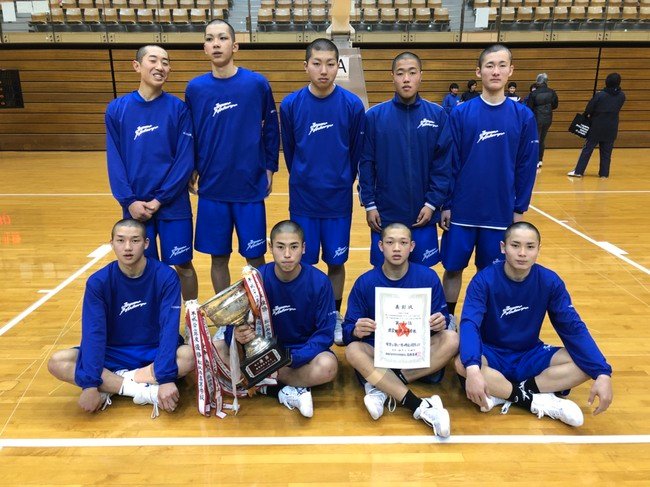 集合写真（優勝）