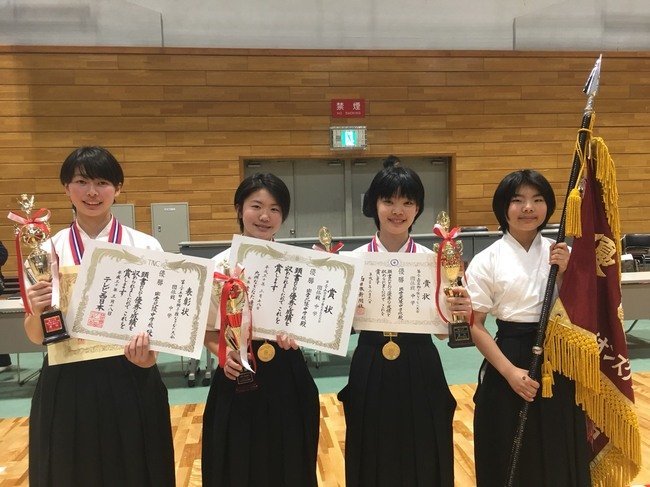 中学生団体優勝