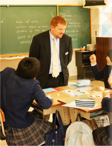 「日本から世界へ」 英語で自分を発信します!